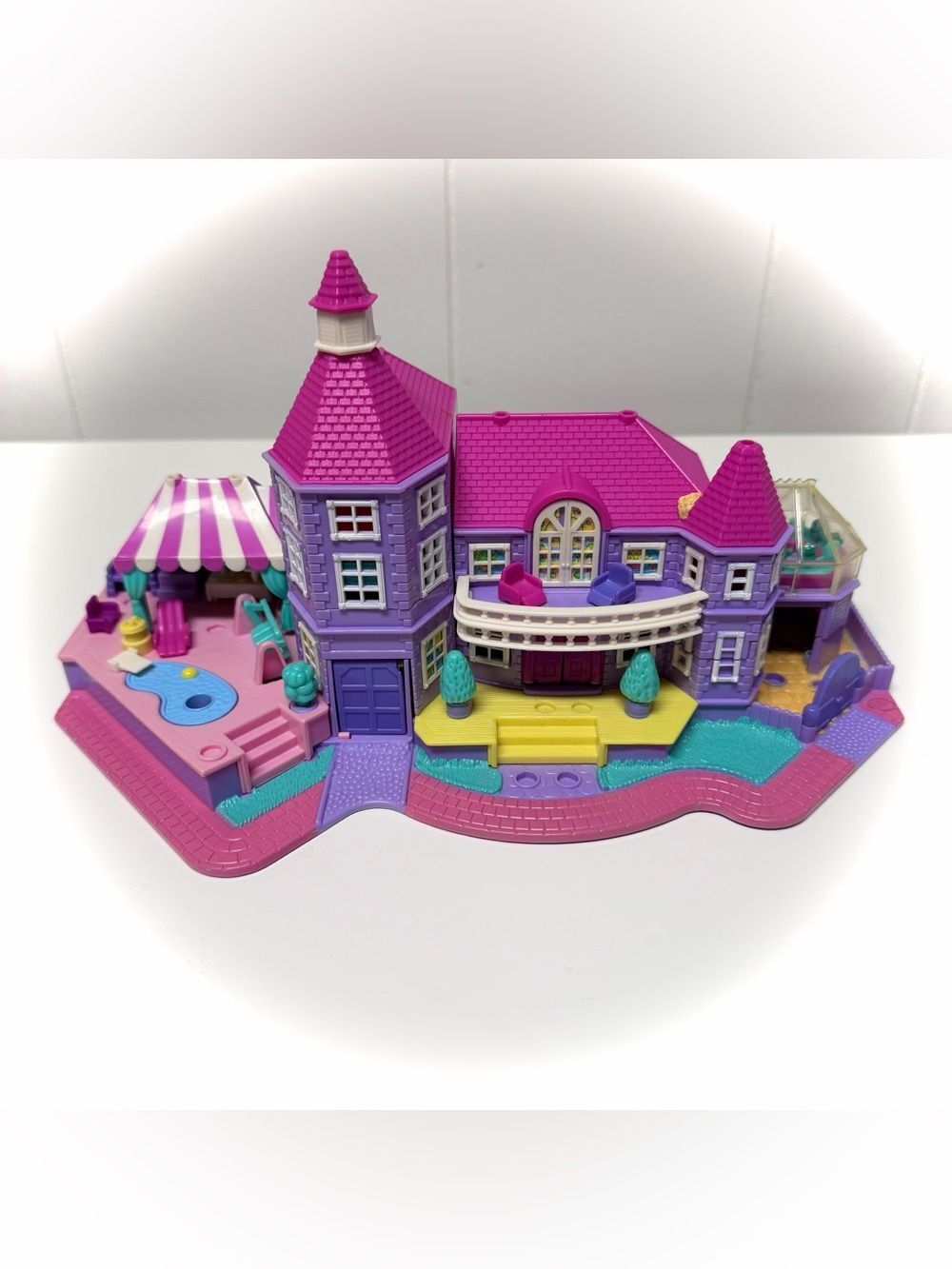 Vintage 1994 Bluebird Polly Pocket Light Up Magical Mansion